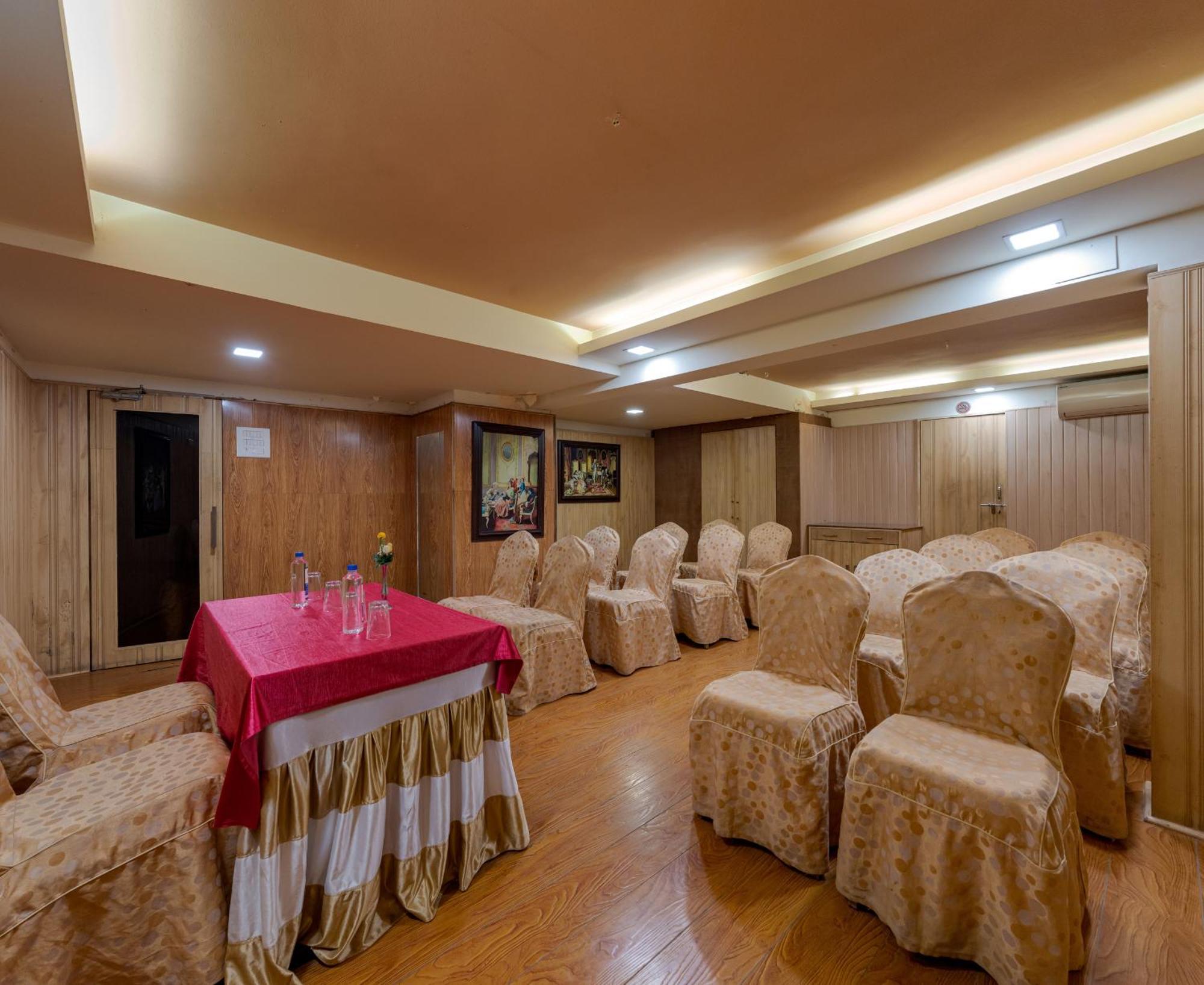 Hotel Surya Executive 3 Star Hotel Solapur Exterior photo