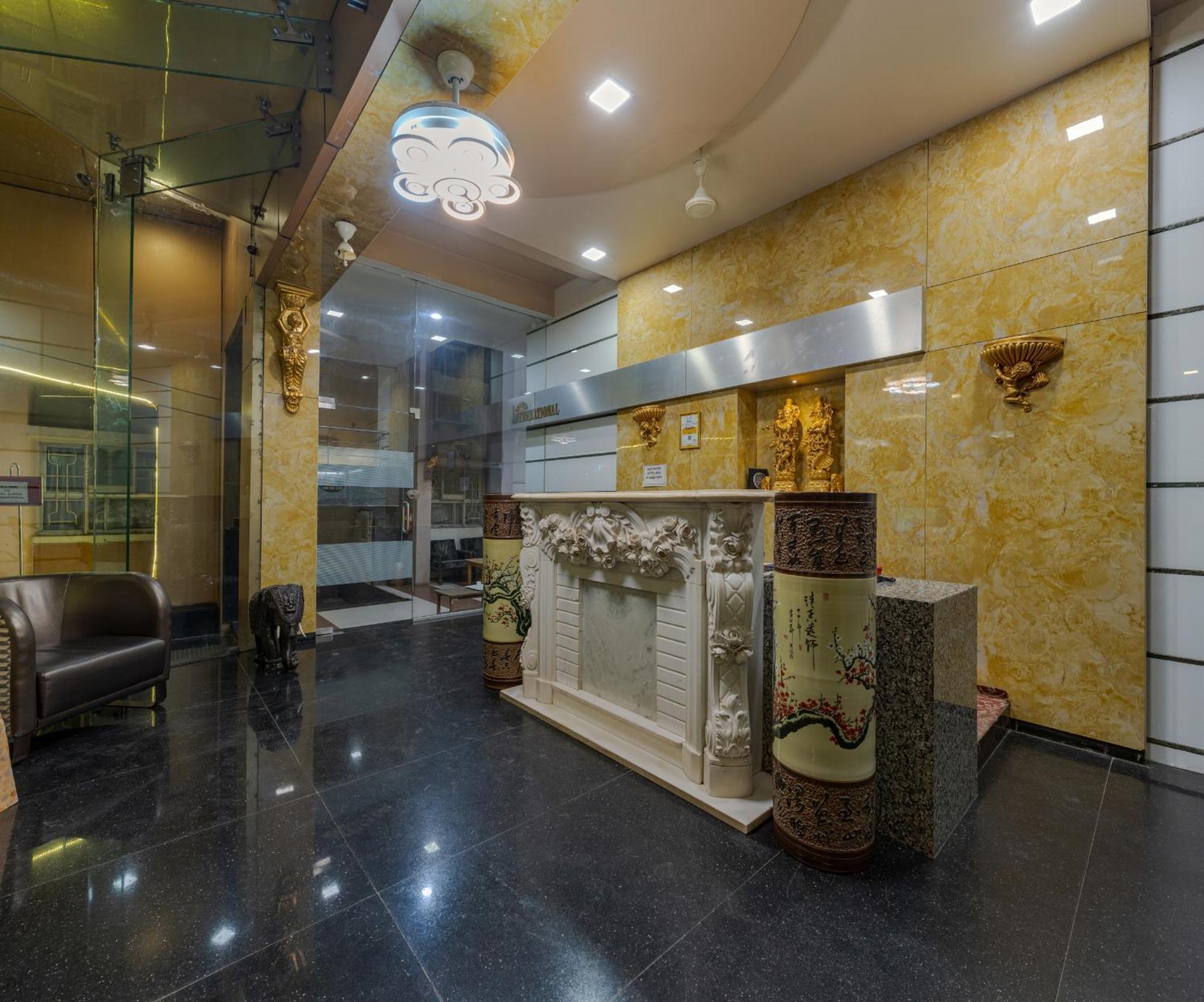Hotel Surya Executive 3 Star Hotel Solapur Exterior photo